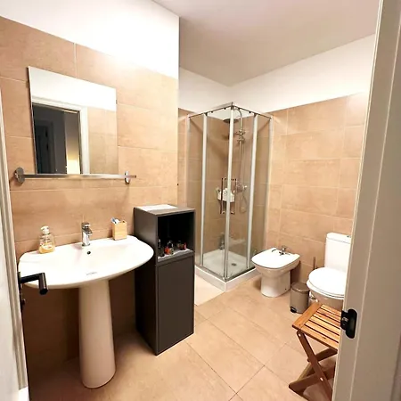 Ocean Breeze Retreat *